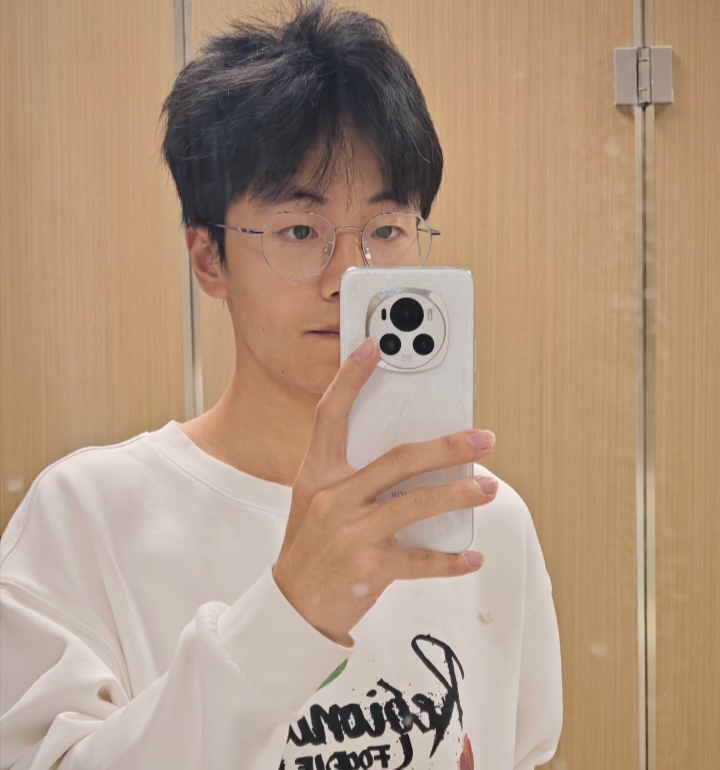 张浩博的第四张照片--贵港相亲服务中心