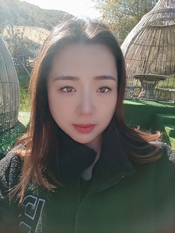 阿燕的第一张照片--贵港相亲服务中心