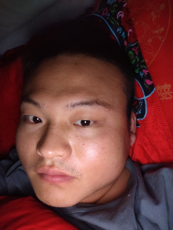 大黄的第一张照片--贵港相亲服务中心