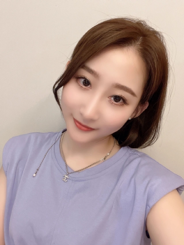 袁梓怡的第一张照片--贵港相亲服务中心