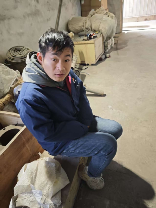 热爱生活的闫某的第一张照片--贵港相亲服务中心