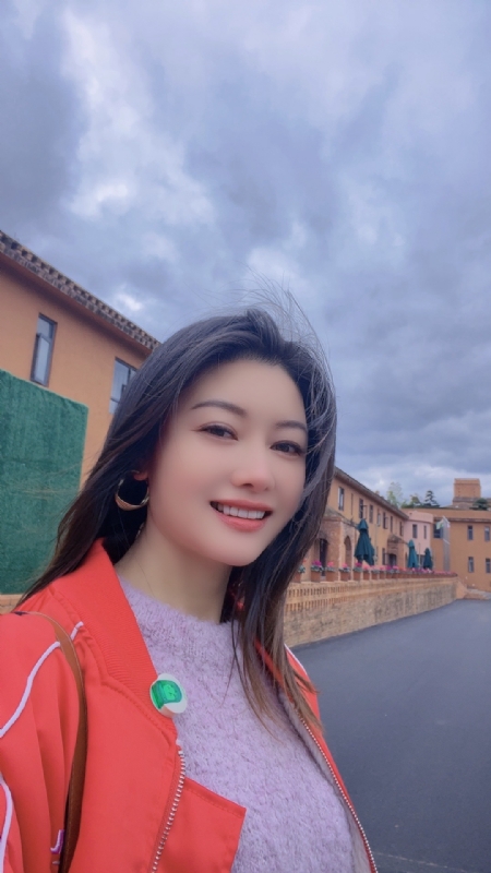 安妮的第一张照片--贵港相亲服务中心