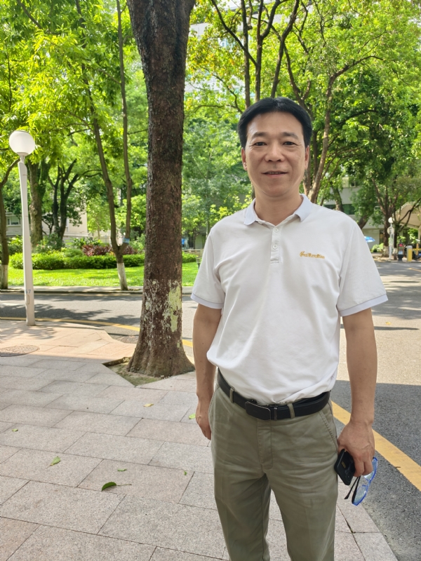 哈哥的第一张照片--贵港相亲服务中心