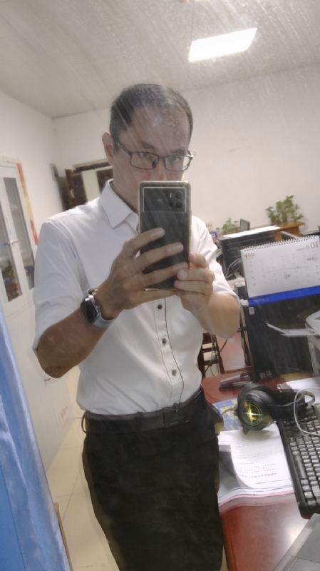 老蔡先生的第一张照片--贵港相亲服务中心