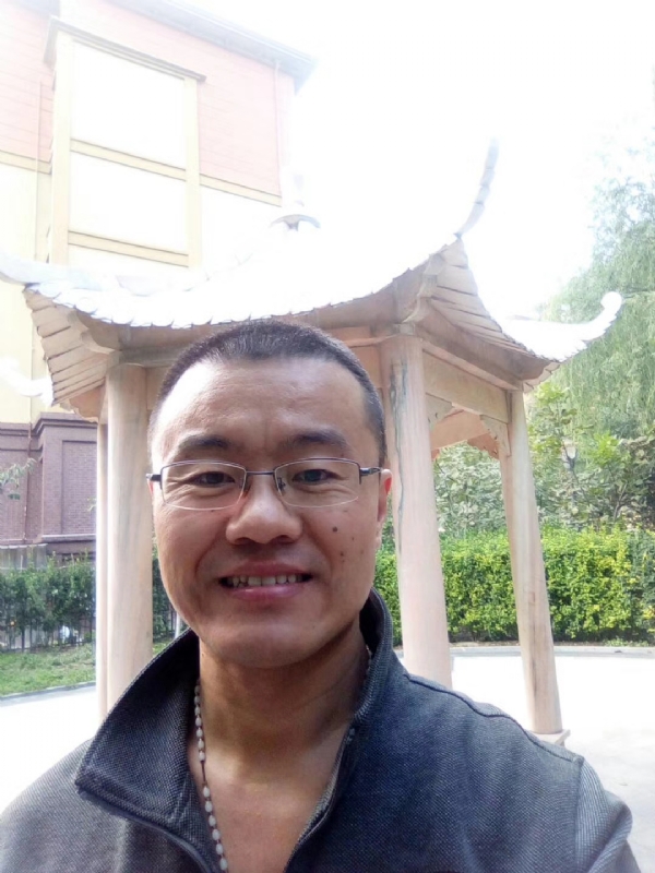 撸起袖子加油干的第一张照片--贵港相亲服务中心