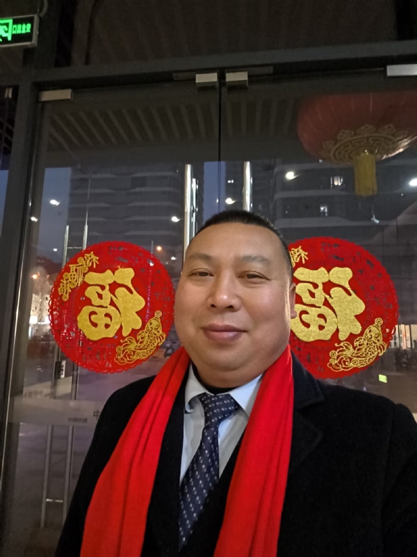 半百悟红尘的第一张照片--贵港相亲服务中心