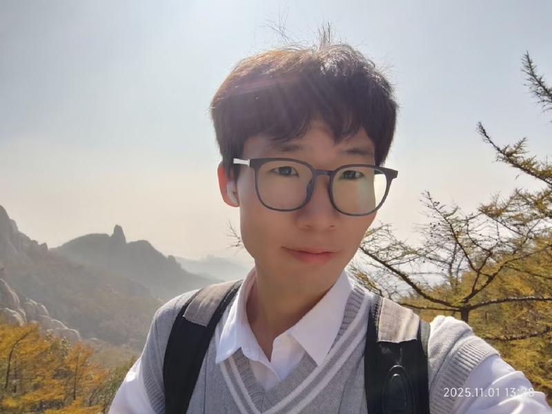 静檀的第三张照片--贵港相亲服务中心