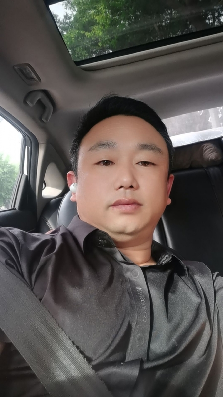 老烽的第一张照片--贵港相亲服务中心