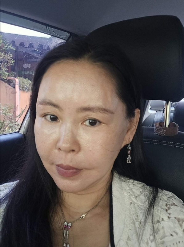 仁荷的第三张照片--贵港相亲服务中心