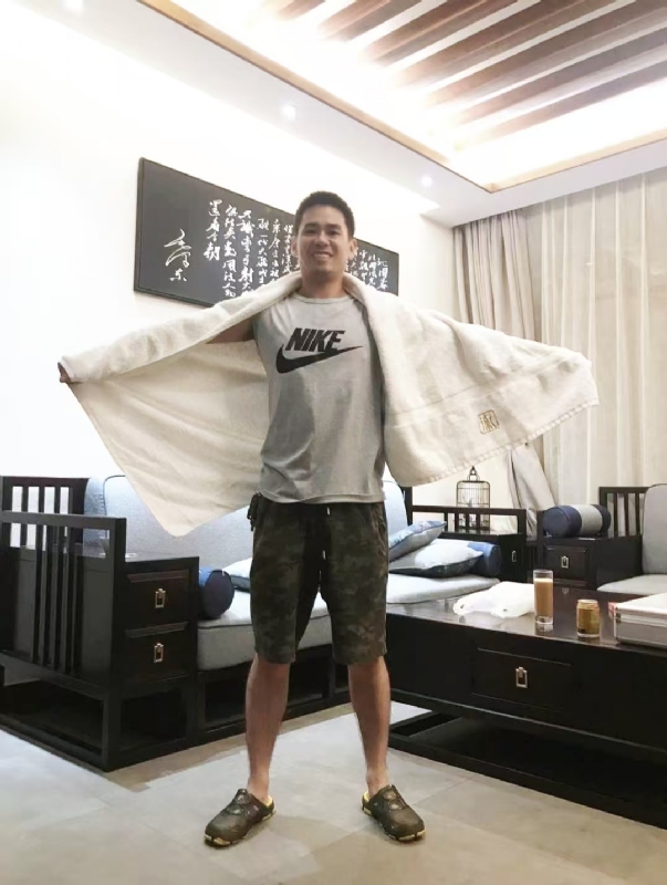 侬好侬好的第一张照片--贵港相亲服务中心