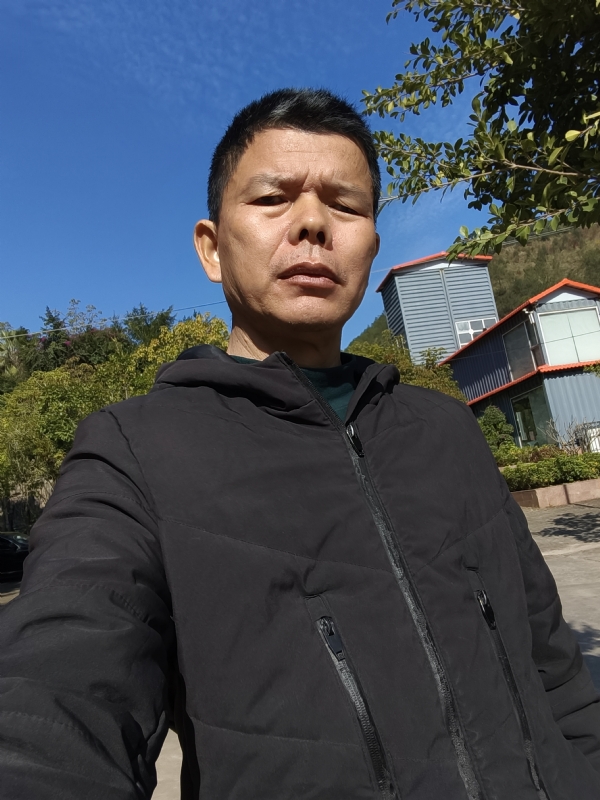 子午卯酉的第一张照片--贵港相亲服务中心