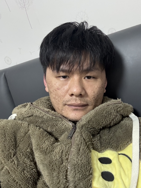 赵淼的第一张照片--贵港相亲服务中心