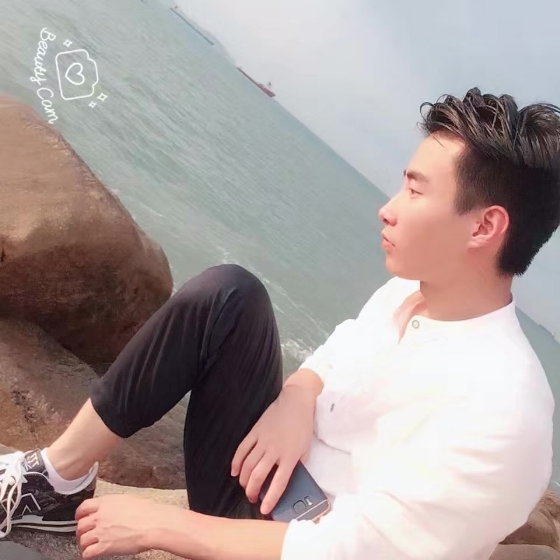 不悔的第一张照片--贵港相亲服务中心