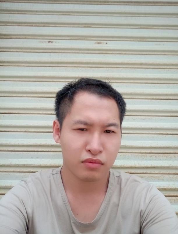 小立的第二张照片--贵港相亲服务中心