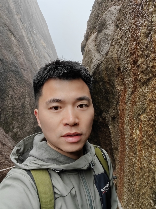 讲不出再见的第四张照片--贵港相亲服务中心