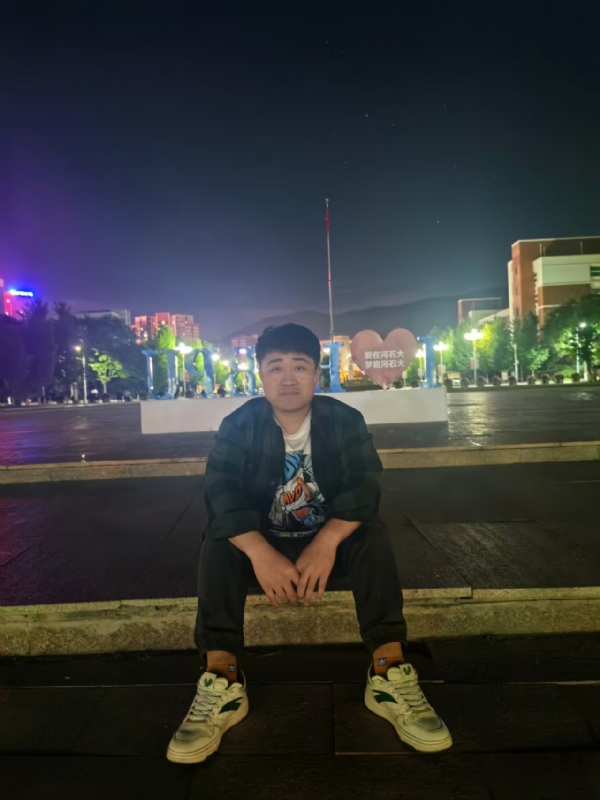 芽儿呦的第一张照片--贵港相亲服务中心