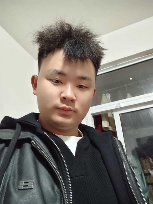 阿龙找对象的第一张照片--贵港相亲服务中心