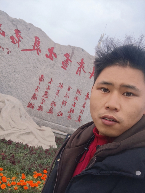 迎春的第一张照片--贵港相亲服务中心