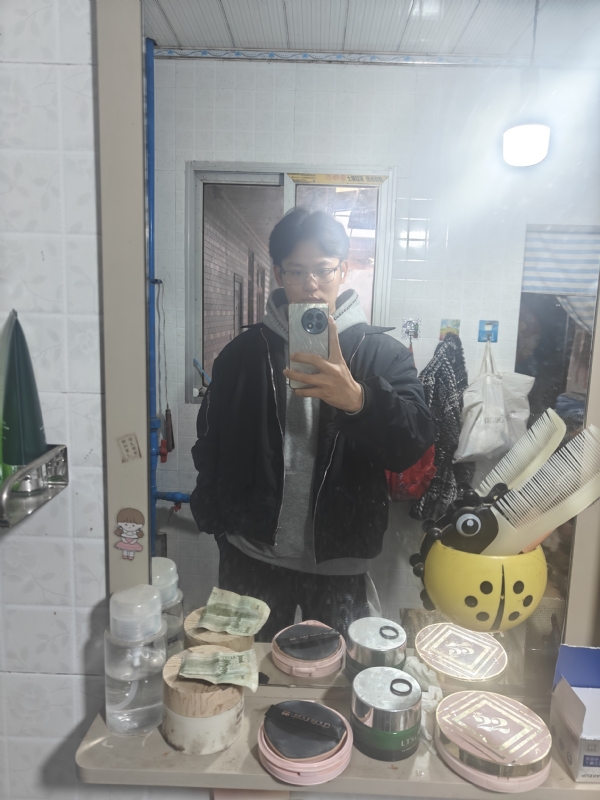 阿兴的第一张照片--贵港相亲服务中心