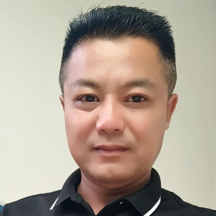 未来可期的第一张照片--贵港相亲服务中心