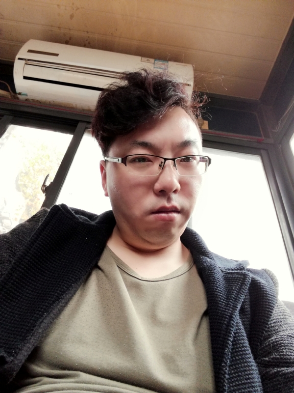 风雨彤周的第二张照片--贵港相亲服务中心