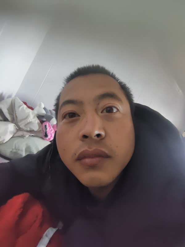 等一个人的第一张照片--贵港相亲服务中心