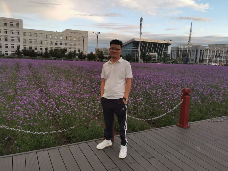 成成的第一张照片--贵港相亲服务中心